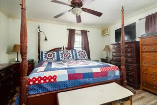 210 Frederick Ave, Bellmore, NY 11710 - Photo 16