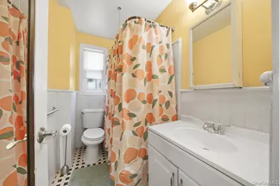 107 Hilltop Acres #107, Yonkers, NY 10704 - Photo 10