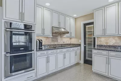 21 Nicole Way, Mahopac, NY 10541 - Photo 12
