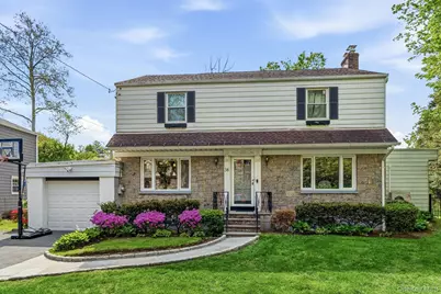 36 Stratford Road, New Rochelle, NY 10804 - Photo 1