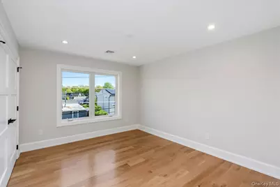 89 Choir Lane, Westbury, NY 11590 - Photo 24