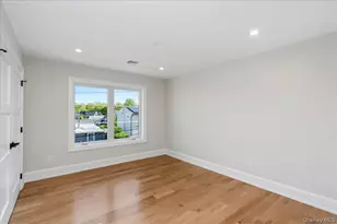 89 Choir Ln, Westbury, NY 11590 - Photo 24