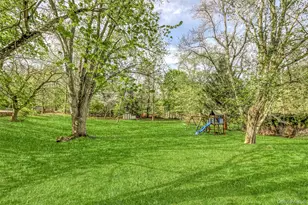 1 Hillside Ave, Monsey, NY 10952 - Photo 26