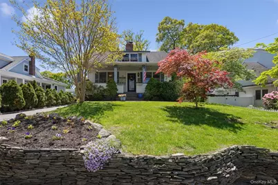 40 Bellecrest Avenue, East Northport, NY 11731 - Photo 4