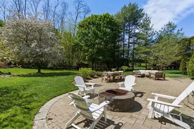 25 Makanna Drive, Huntington, NY 11743 - Photo 24