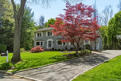 25 Makanna Drive, Huntington, NY 11743 - Photo 1
