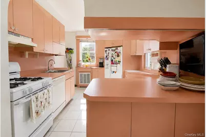 47-44 158th Street, Flushing, NY 11358 - Photo 12