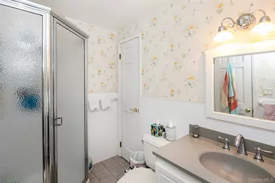 26 Daniel Drive, Glen Cove, NY 11542 - Photo 24