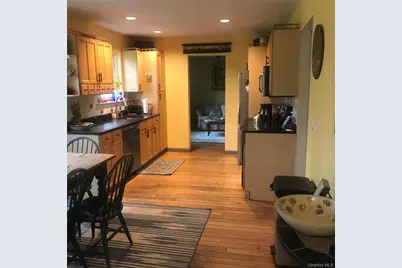 19 Reynolds Road, Shoreham, NY 11786 - Photo 6