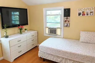 165 President St, Hempstead, NY 11550 - Photo 16