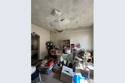 819 E 221st Street, Bronx, NY 10467 - Photo 16