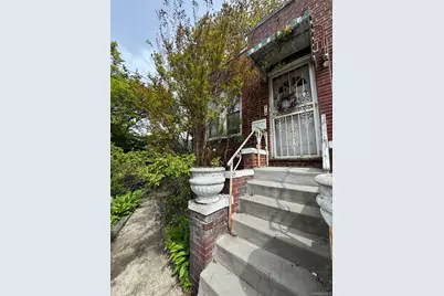 819 E 221st Street, Bronx, NY 10467 - Photo 2