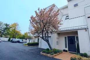 2716 Schurz Ave, Bronx, NY 10465 - Photo 2