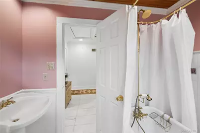 23 Colonial Drive, Smithtown, NY 11787 - Photo 18