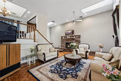 23 Colonial Drive, Smithtown, NY 11787 - Photo 4