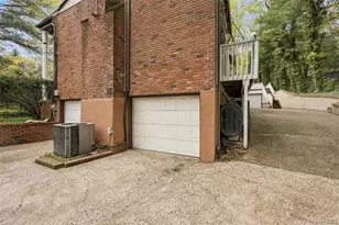 23 Colonial Dr, Smithtown, NY 11787 - Photo 28
