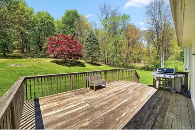 8 Aspen Way, Thornwood, NY 10594 - Photo 22