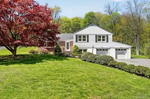 8 Aspen Way, Thornwood, NY 10594 - Photo 20