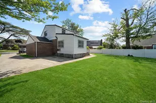 20 Virginia Ave, Elmont, NY 11003 - Photo 28