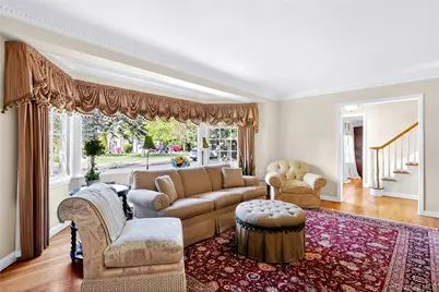 34 Longridge Road, Manhasset, NY 11030 - Photo 12