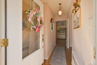 236 Franklin Avenue, Malverne, NY 11565 - Photo 2