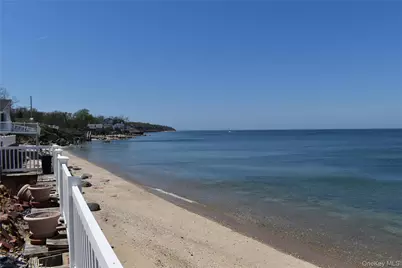 52755 Soundview Avenue, Southold, NY 11971 - Photo 12