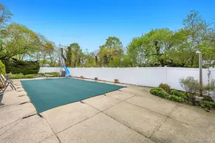 408 Lenox Rd, Huntington Station, NY 11746 - Photo 26