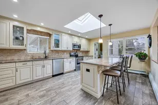 408 Lenox Rd, Huntington Station, NY 11746 - Photo 18