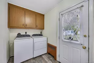 408 Lenox Rd, Huntington Station, NY 11746 - Photo 28