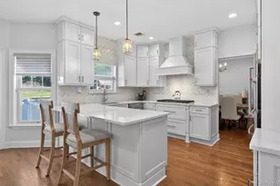 185 Plymouth Blvd, Smithtown, NY 11787 - Photo 8