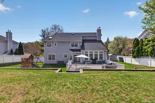185 Plymouth Blvd, Smithtown, NY 11787 - Photo 44