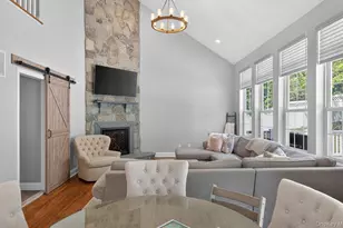 185 Plymouth Blvd, Smithtown, NY 11787 - Photo 12
