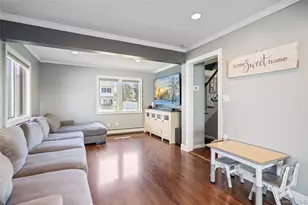 14 Greenway Circle N, Syosset, NY 11791 - Photo 10