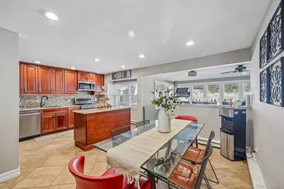 76 S Bay Drive, Massapequa, NY 11758 - Photo 10