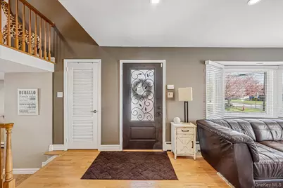76 S Bay Drive, Massapequa, NY 11758 - Photo 2