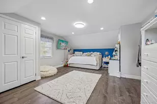 76 S Bay Dr, Massapequa, NY 11758 - Photo 22