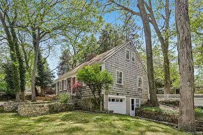 16 Valley Road, Stony Brook, NY 11790 - Photo 4