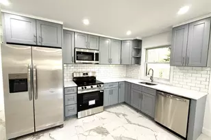 52 Crystal Beach Blvd, Moriches, NY 11955 - Photo 4
