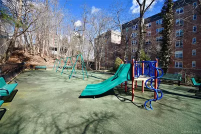 2 Sadore Lane #1R, Yonkers, NY 10710 - Photo 14