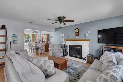 88 Colonial Street, East Northport, NY 11731 - Photo 4