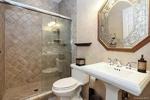 163 Altessa Blvd, Melville, NY 11747 - Photo 20