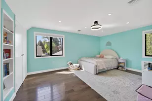 2 Sherwood Ln, Roslyn Heights, NY 11577 - Photo 14