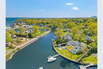 15 Bishop Place, Larchmont, NY 10538 - Photo 2