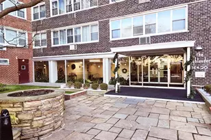 164-20 Highland Ave, Jamaica, NY 11432 - Photo 2