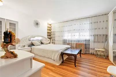6154 77th Place, Middle Village, NY 11379 - Photo 16