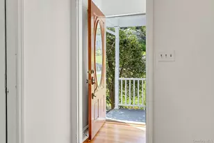 40 Woodland Rd, Bedford Hills, NY 10507 - Photo 4