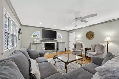 28 Midway Avenue, Locust Valley, NY 11560 - Photo 6