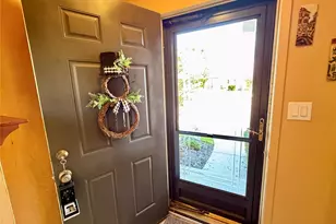 81 Stanford Ct, Wantagh, NY 11793 - Photo 12