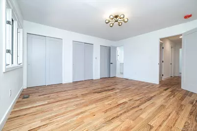 217 Hempstead Avenue, Malverne, NY 11565 - Photo 18