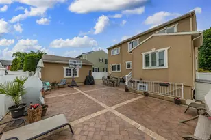 102 Davison Ave, Oceanside, NY 11572 - Photo 26